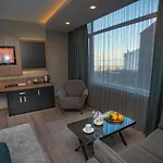 Nova Aparthotel 3*
