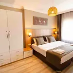 Nova Aparthotel 3*